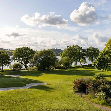 Best Western Plus Le Roi Arthur Hotel & Spa Ploermel Bagian luar foto