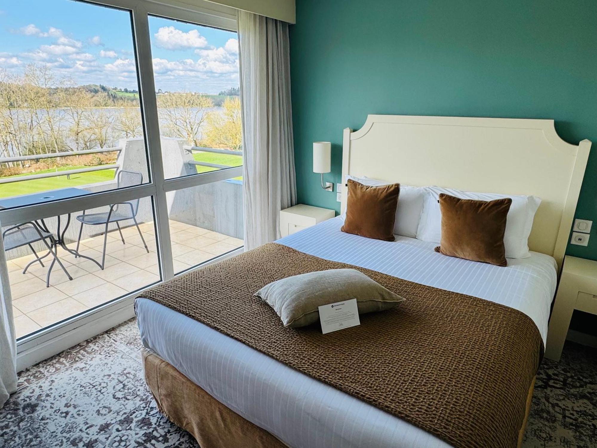Best Western Plus Le Roi Arthur Hotel & Spa Ploermel Bagian luar foto
